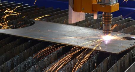 CNC Plasma Schneidanlage bei Rgner- und Stahlbau Wriezen
